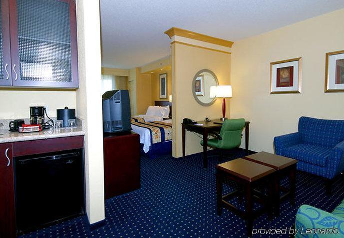 Springhill Suites Fort Myers Airport Номер фото